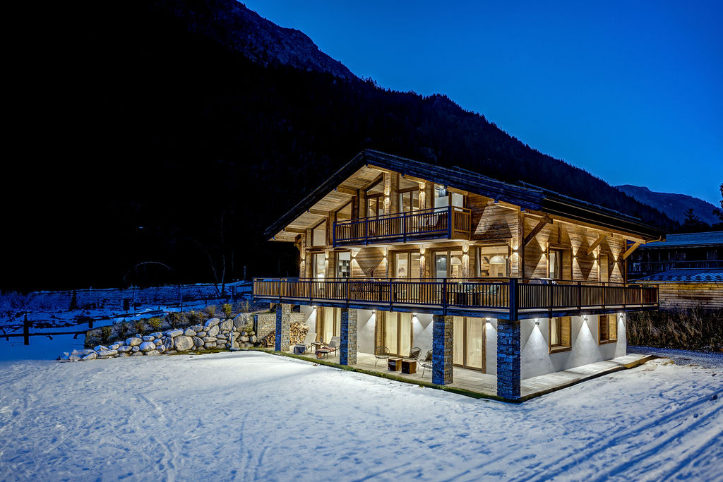 powderpinesluxurytravel_post_18084479065751596