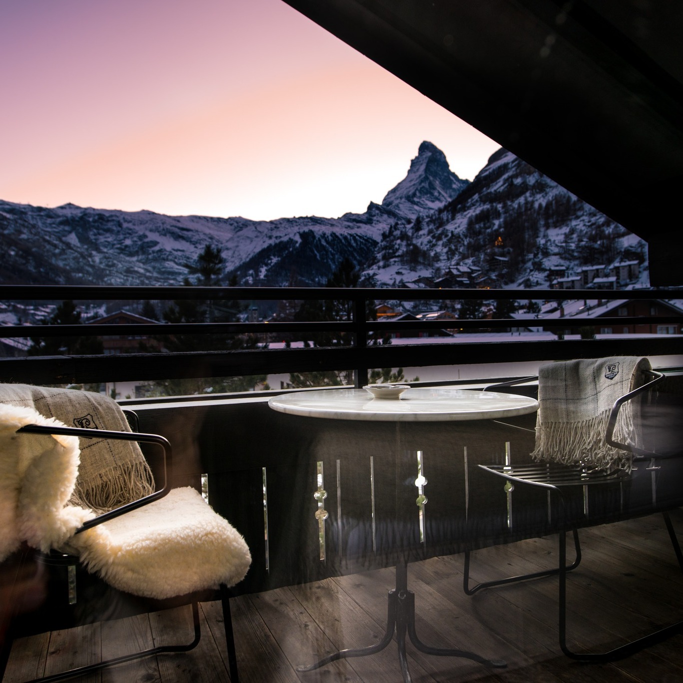 powderpinesluxurytravel_post_18002897570817119