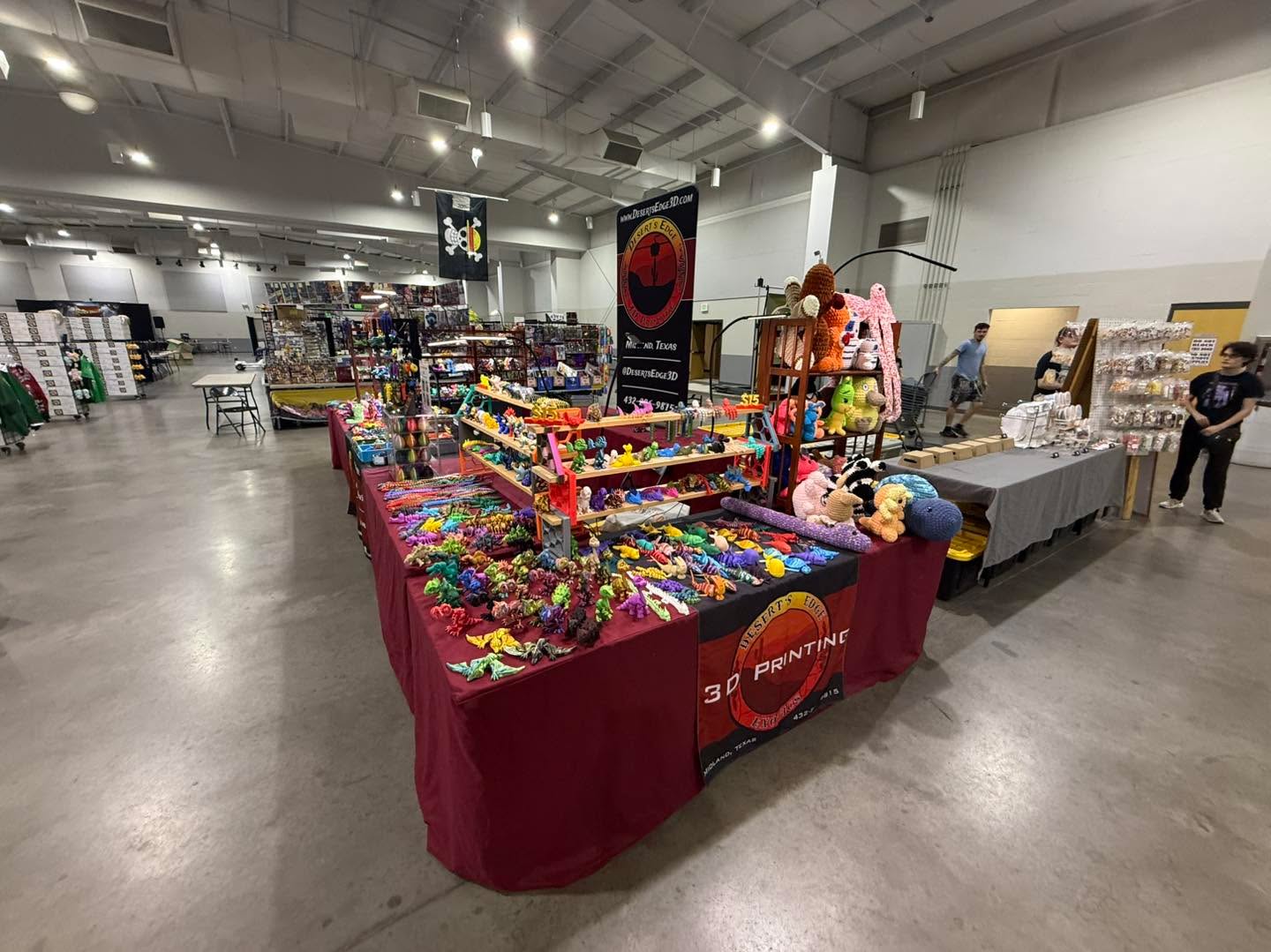 This weekend we are setup in Fort Smith Arkansas at the rivervalleycomiccon! Come see us at our first Arkansas show!
We have our 3D as usual and also some of Karens Kreations crochet!
.
.
.
#royalpythonsofinstagram #royalpythonsofig #royalpythons #royalpythonmorphs #royalpythonbreeder #royalpython #desertsedgeexotics #ballpythonbreeder #reptilesofinstagram #ballpythonmorph #ballpythonofinstagram #ballpython #ballpythonmorphs #reptilebreeder #ballpythonsofinstagram #reptilekeeper #ballpythonbreeding #reptiles #snakesofinstagram #fort #smith #fortsmith #fortsmitharkansas #fortsmithar #FortSmithEvents #rivervalleycomiccon #comicon #3D #3D #print