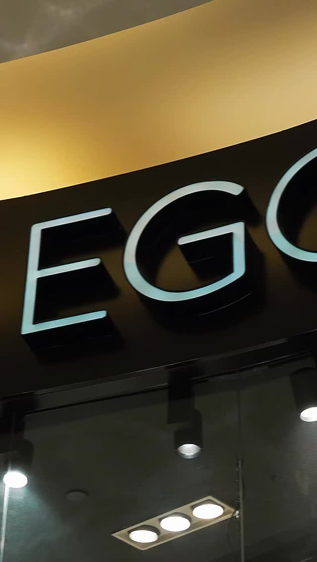 New year, new moments to shine. ✨ Gracias por acompañarnos este año. Que el 2025 llegue con estilo, luz y muchos pasos inolvidables.
Feliz Año Nuevo de parte de Ego 🤍🥂
#EGO