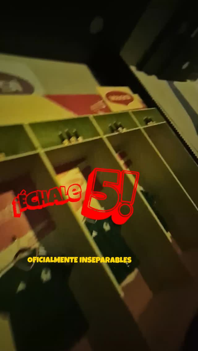 Maggi el sazonador oficial de la Selección Nacional de México y patrocinador de la Liga BBVA MX, esta lista para la Copa FIFA 2026.
Con "Échale 5", Maggi inicia la celebración del futbol y la comida. Agregar cinco gotas de Maggi a las botanas con el sueño y esperanza de millones de aficionados de poder llegar al quinto partido.
Fue el exfutbolista Oribe Peralta quien invitó a celebrar esta fiesta mundialista con "Échale 5" a tus botonas con Maggi.
@nestlemx
@oribepm
#échale5
#oficialmenteinseparables
#salsamaggi Maggi el sazonador oficial de la Selección Nacional de México y patrocinador de la Liga BBVA MX, esta lista para la Copa FIFA 2026.
Con "Échale 5", Maggi inicia la celebración del futbol y la comida. Agregar cinco gotas de Maggi a las botanas con el sueño y esperanza de millones de aficionados de poder llegar al quinto partido.
Fue el exfutbolista Oribe Peralta quien invitó a celebrar esta fiesta mundialista con "Échale 5" a tus botonas con Maggi.
@nestlemx
@oribepm
#échale5
#oficialmenteinseparables
#salsamaggi