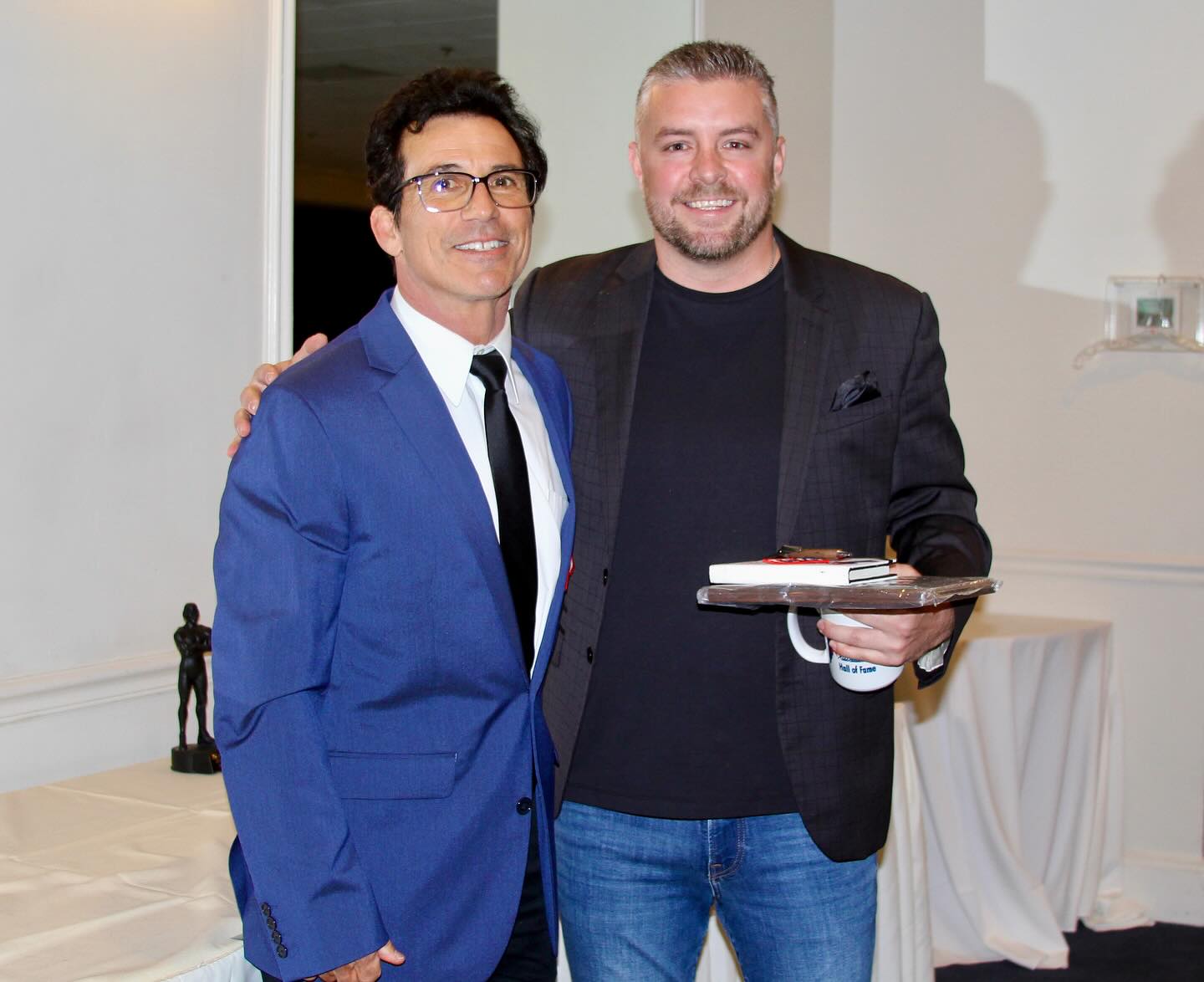 Great night celebrating the Hall of Fame inductees and seeing my legendary high school coach, Warren Reid. Congrats to Jeff Siciliano @hotpepperjeff and Andrew Van Dyk @atvandyk on being inducted into the Jersey Shore Hall of Fame (Region 6)! 💪🏅 #HallOfFame #LegendaryCoach #region6