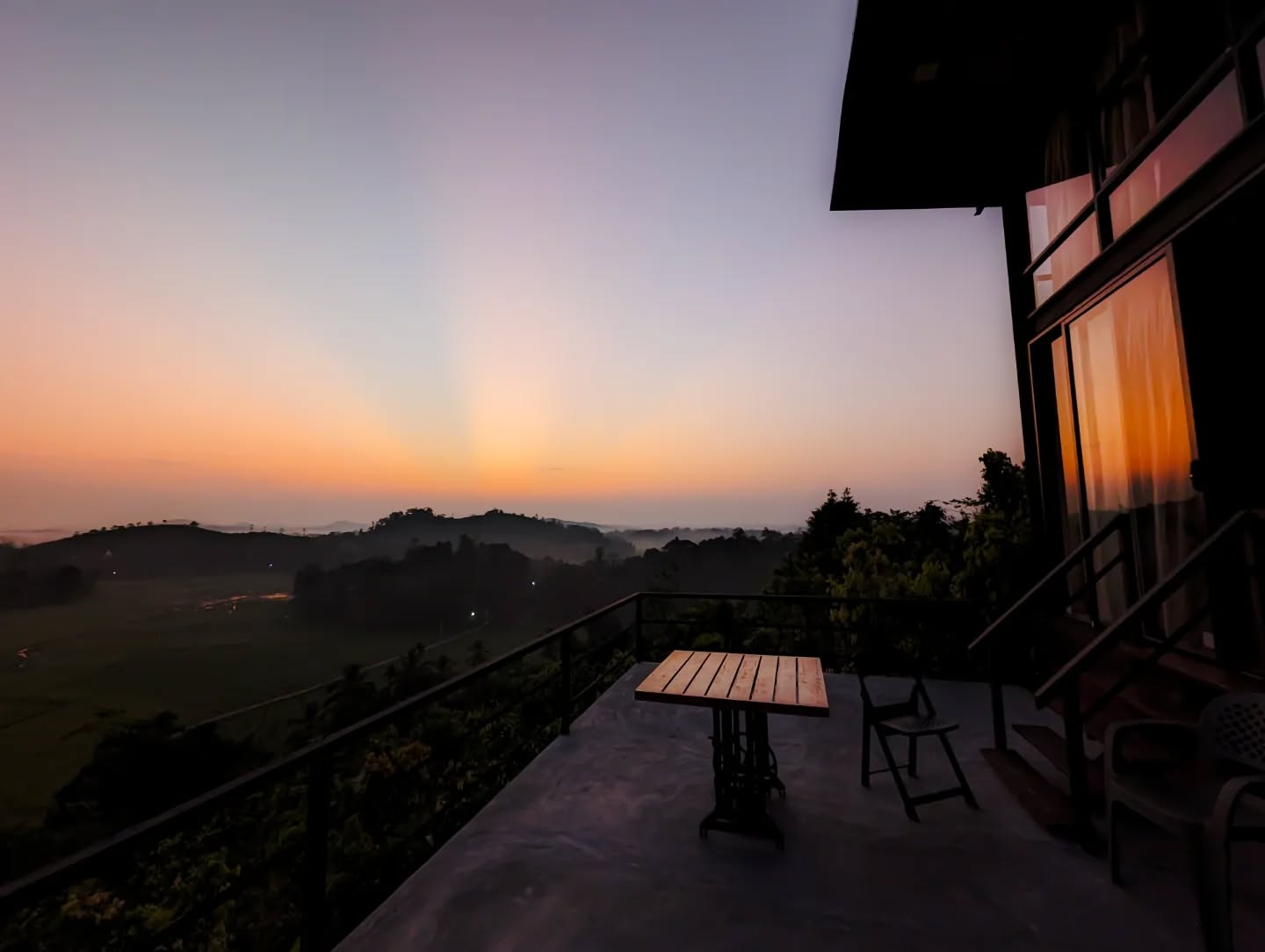 A place where mornings are quiet,
views stretch endlessly,
and time moves a little slower.
Welcome to your peaceful escape 🌿
#villa1972 #peacefulescape #luxuryvilla #natureretreat #srilankavillas